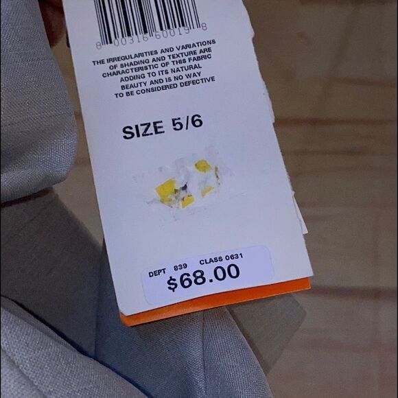 Ladies sz 5/6 button top NWT by Breaking Loose - Picture 5 of 7